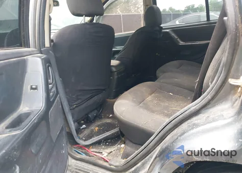 2002 Jeep Grand Cherokee Laredo z USA, uszkodzony, nr VIN 1J4GX48SX2C246198